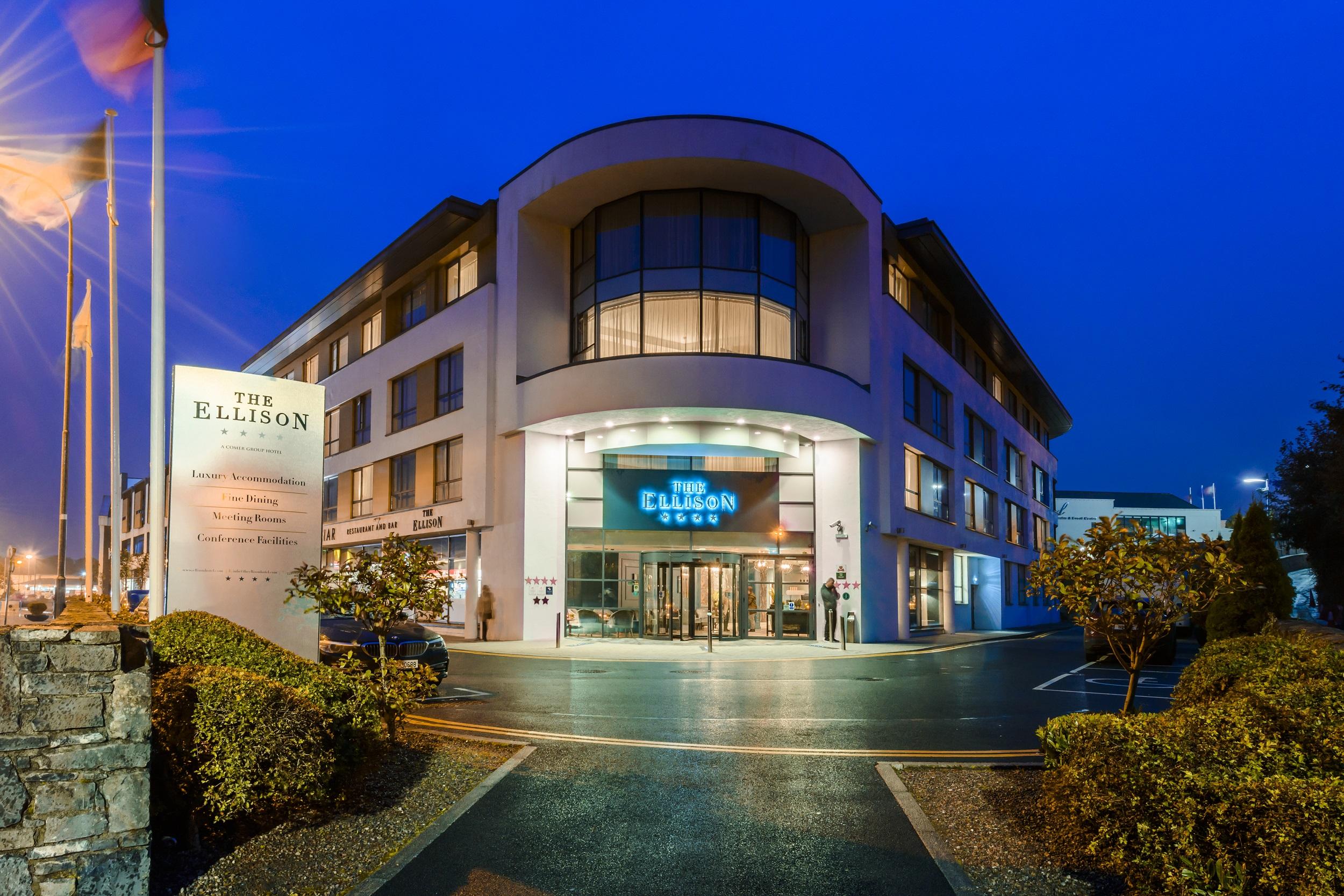 The Ellison Hotel Castlebar Esterno foto